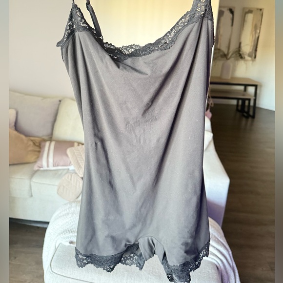 Skims lace onesie - Picture 2 of 3